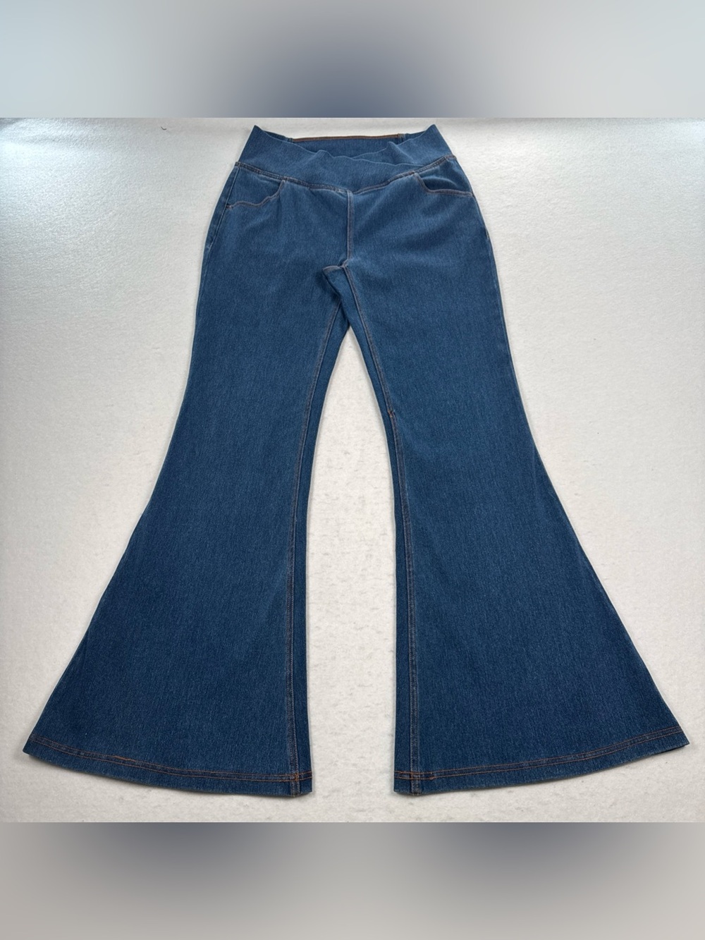 Halara Flex High Waisted Crossover Flare Jeans Womens Large Pockets Soft Stretch - Picture 3 of 13